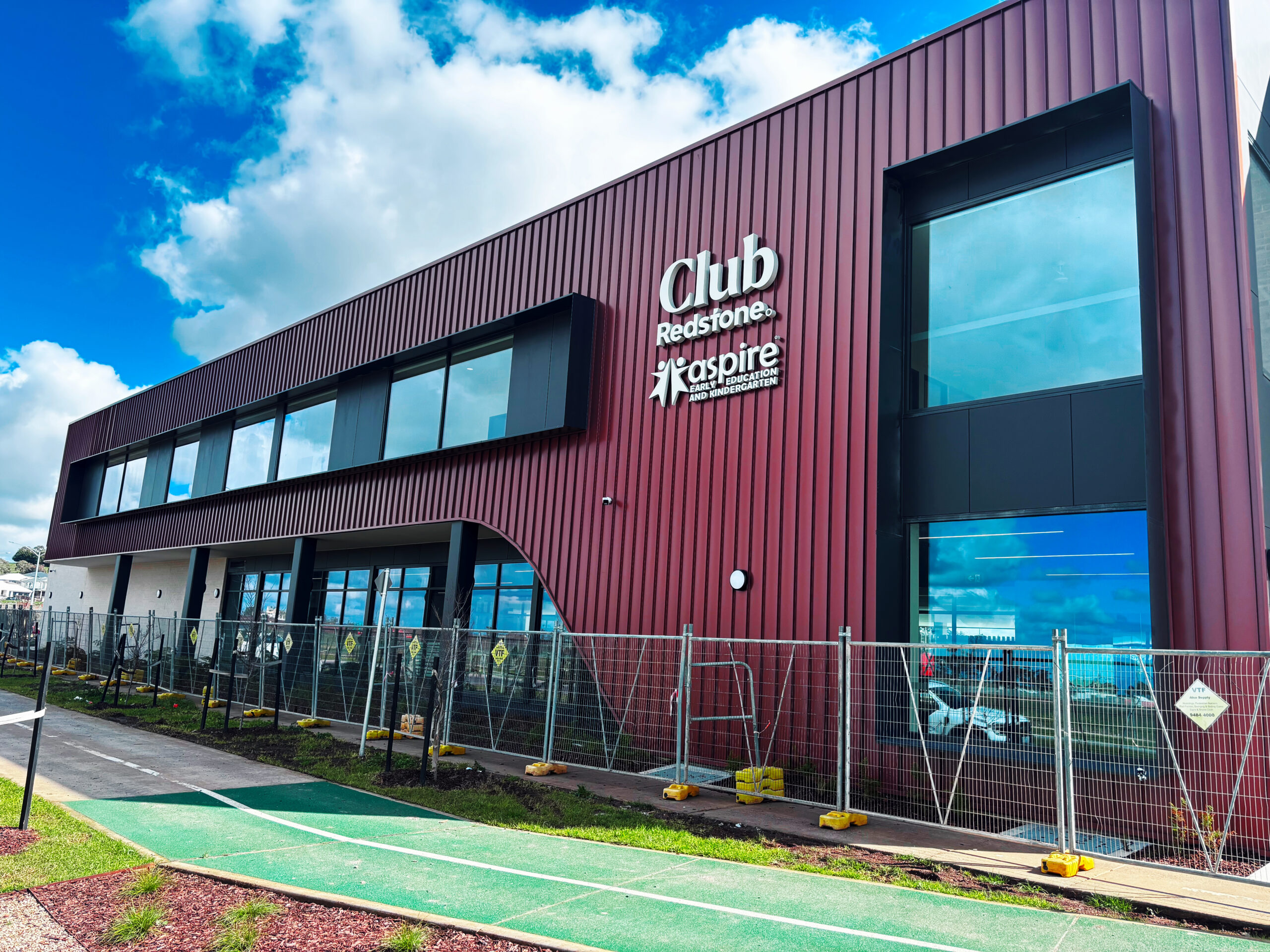 Redstone Club, Sunbury, built with light gauge steel from CMG Frames with Jardon.