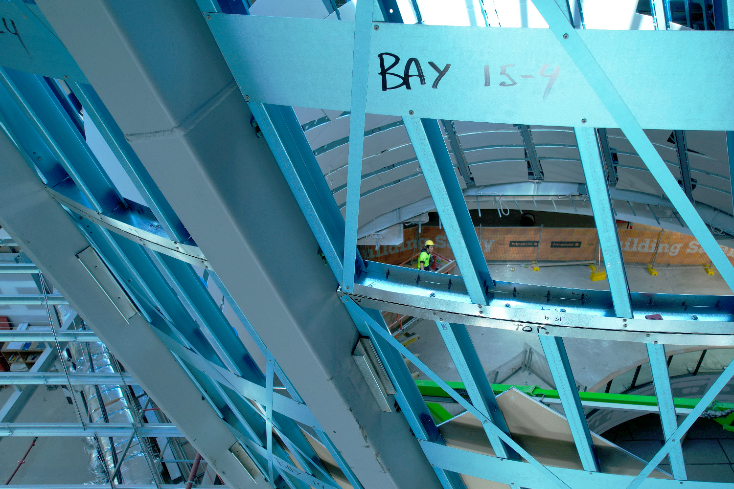 Oculus feature ceiling at Westfield Knox Shopping Centre using lightweight steel framing by CMG Frames.