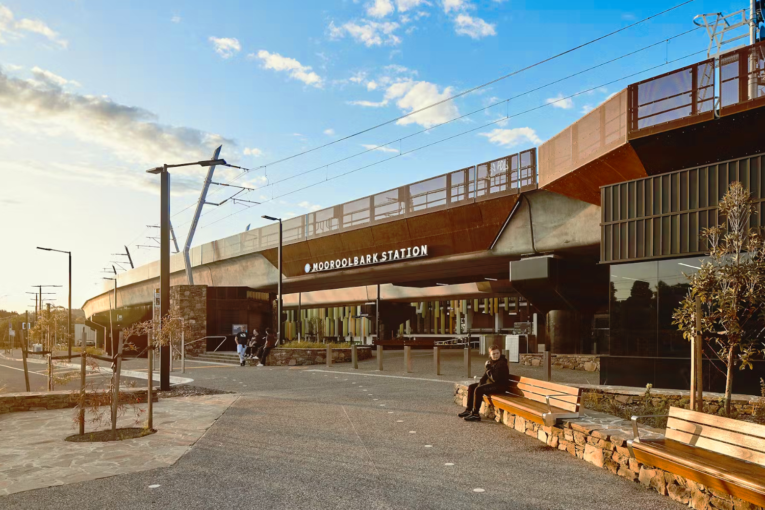 Mooroolbark Station with lightweight steel frame facade by CMG Frames as part of Level Crossing Removal Project in Melbourne.